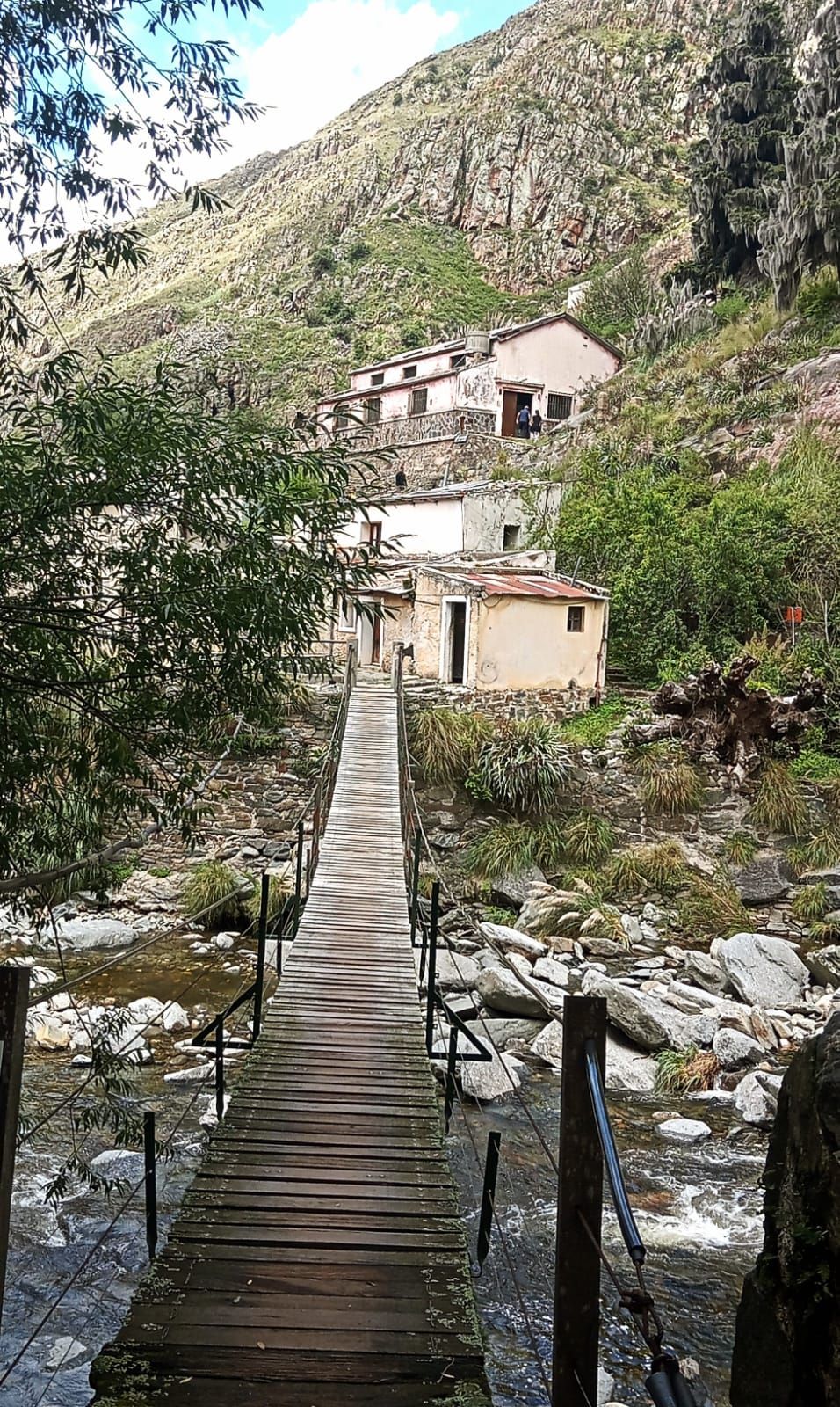 Senderos de Pueblo Escondido