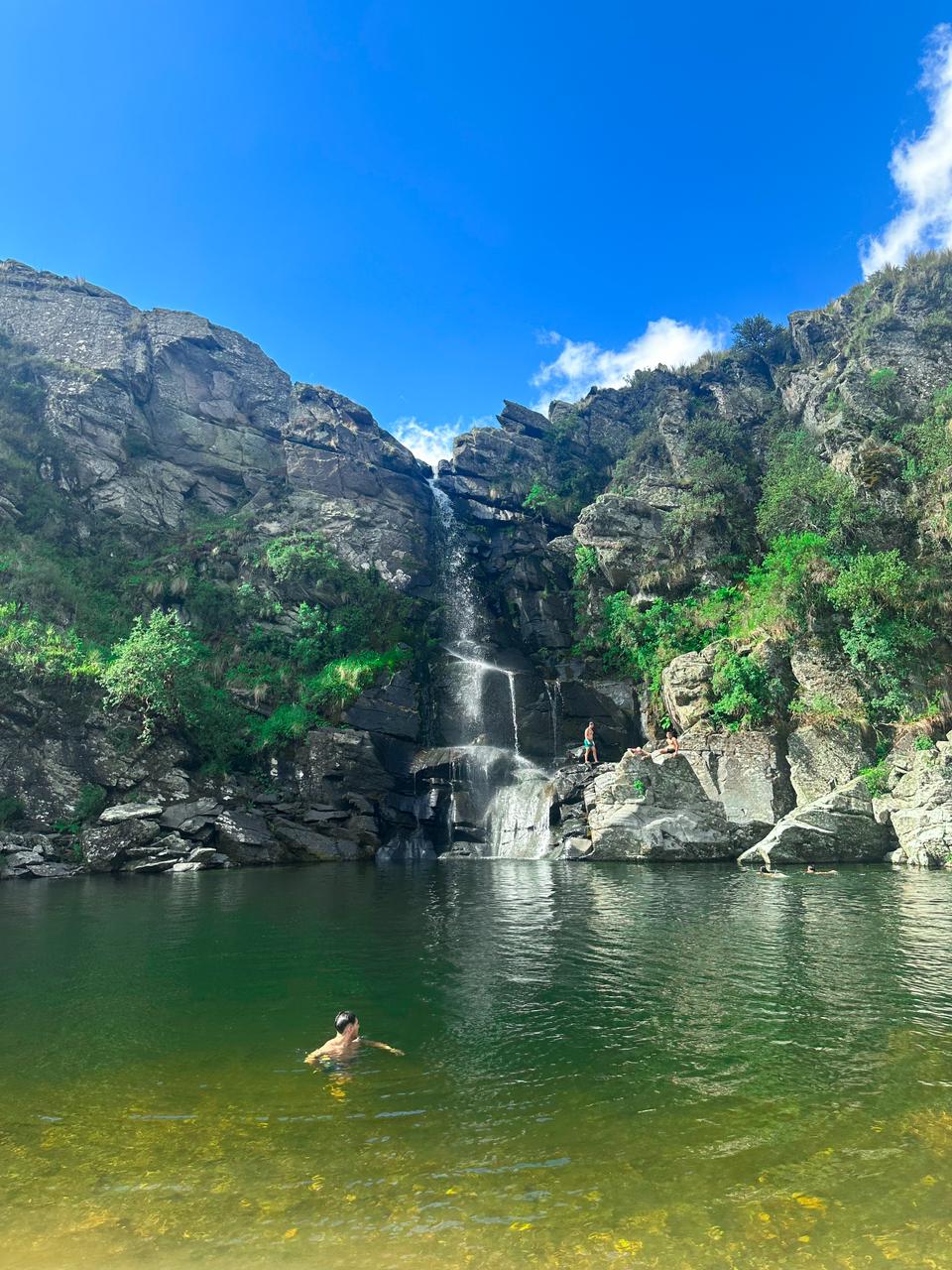 Grupo en Salto del Tigre